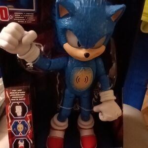 Sonic the Hedgehog Blue Action Figure